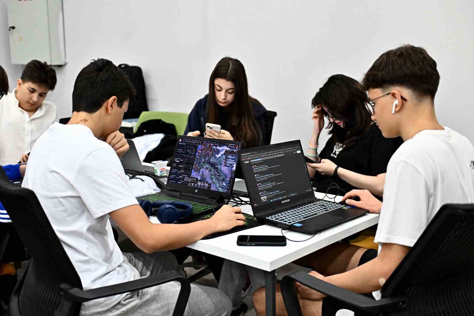 Yapay Zeka ile Görsel Üretim Atölyesi başlıyor
