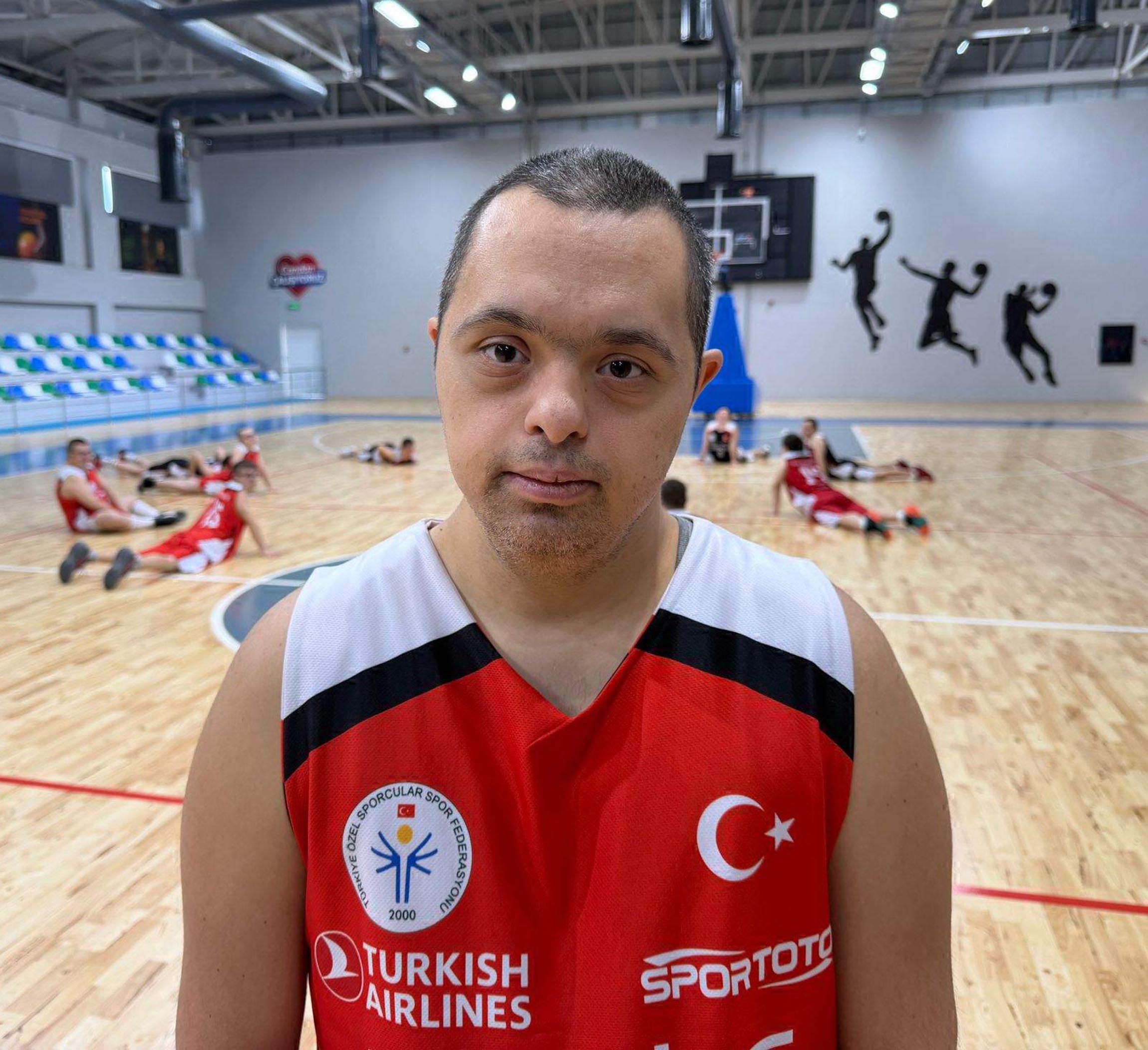 Down Sendromlular Basketbol Milli Takımı Antrenörü Ercan: Başarılarla ailelerin bakış açısı değişti / Ek fotoğraflar