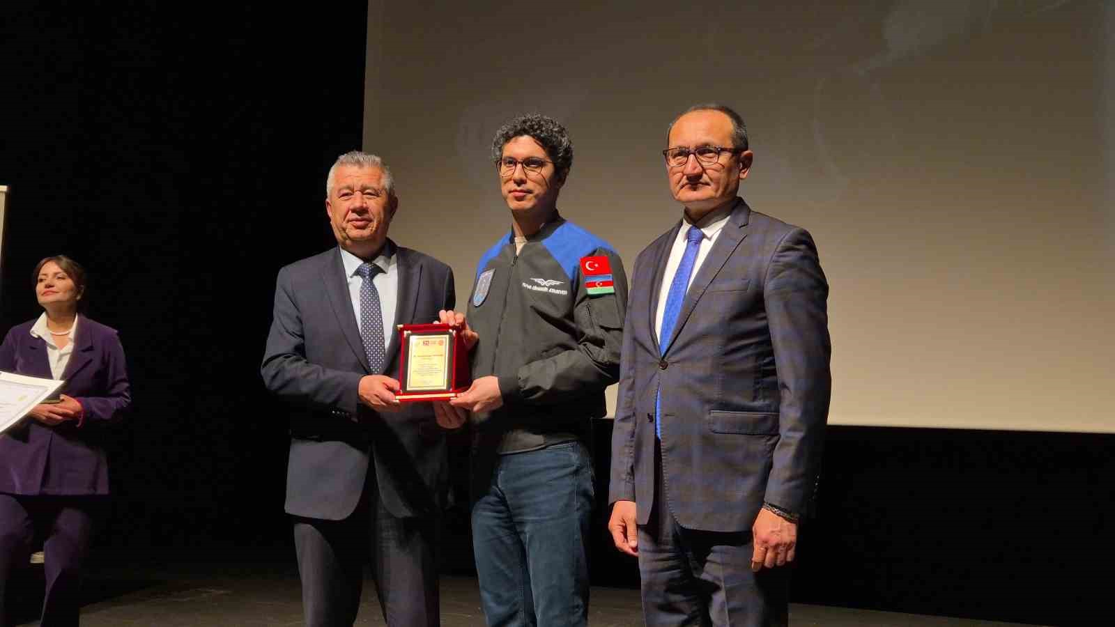 Uzayda rekabet kızışıyor: Türkiye sahaya iniyor
