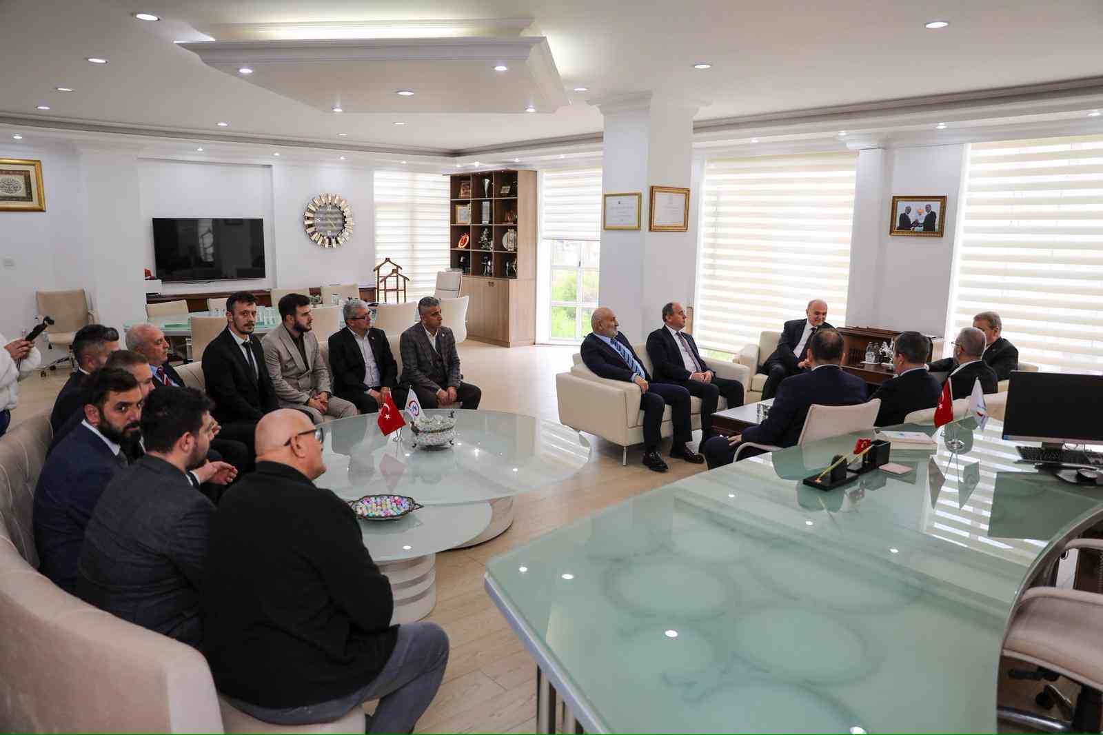 BBP Genel Başkanı Destici "Bizler aynı kilimin desenleriyiz, o kilim ise Düzce"
