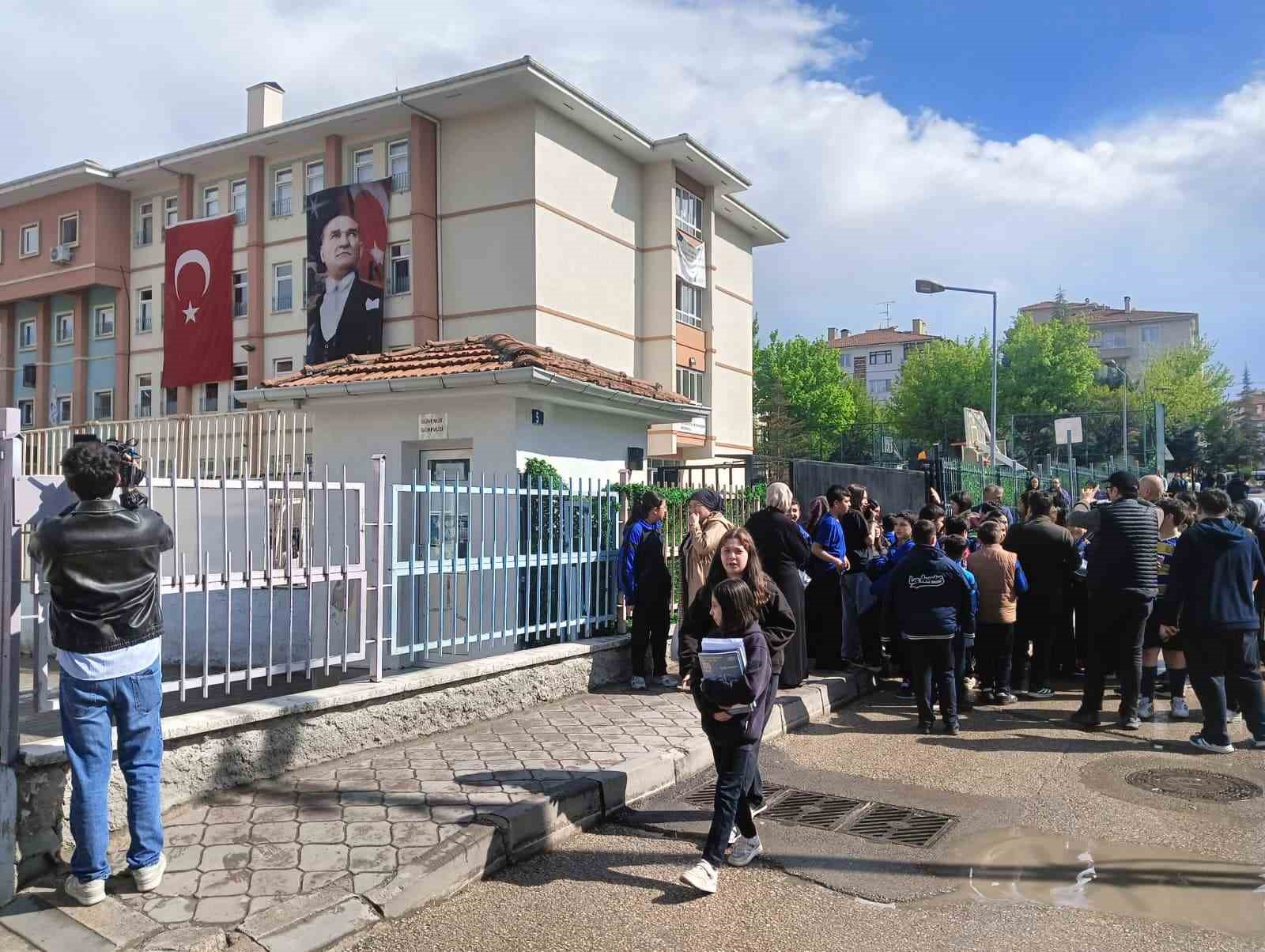 Ankara’da 5. sınıf öğrencisinin okula tabanca getirdiği iddiası
