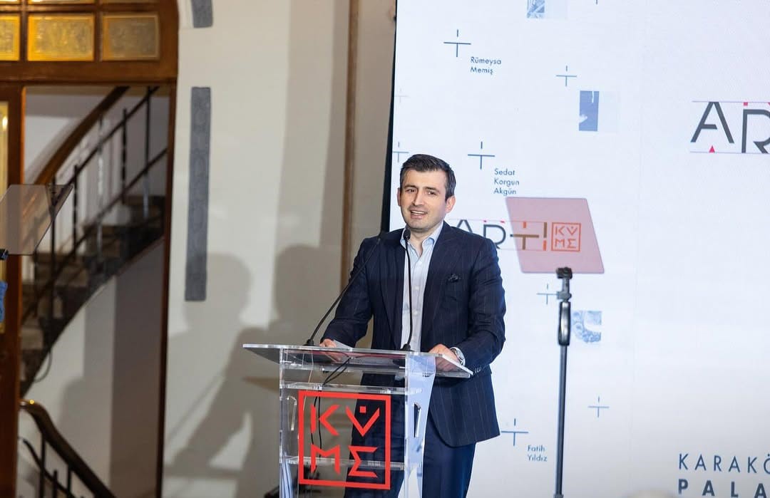 KÜME Mütevelli Heyeti Başkanı Selçuk Bayraktar: "Medeniyet mücadelemizi sanatın aydınlığıyla yeni bir menzile ulaştırıyoruz"
