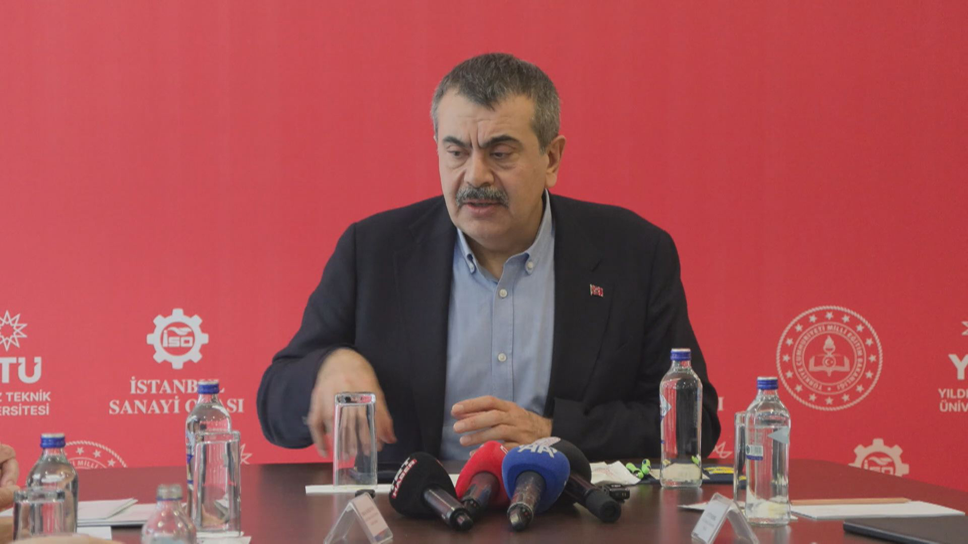 Bakan Tekin: Mesleki eğitim alan çocuklarımızın atölyede, fabrikada eğitim almasından niye rahatsız olabilirsiniz