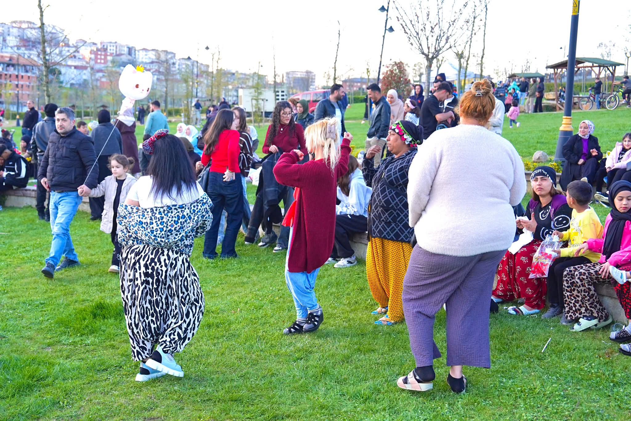 Sancaktepe’de Dünya Romanlar Günü kutlandı