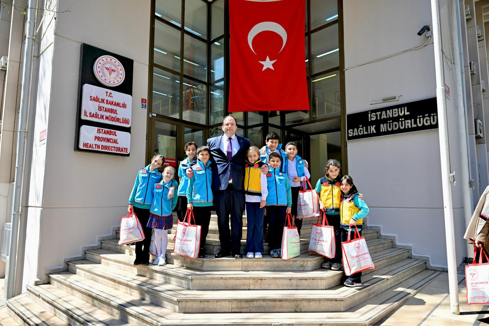 Temsili İstanbul İl Sağlık Müdürü Atkaya'nın ilk talimatı 'Çocuk Akademisi' kurulması oldu 