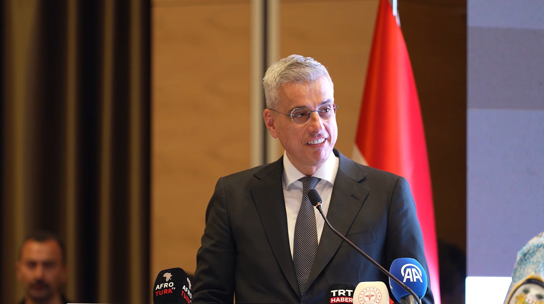 Bakan Memişoğlu: Afrika'ya bakışımız, karşılıklı dayanışmaya ve birlikte kalkınmaya dayalıdır