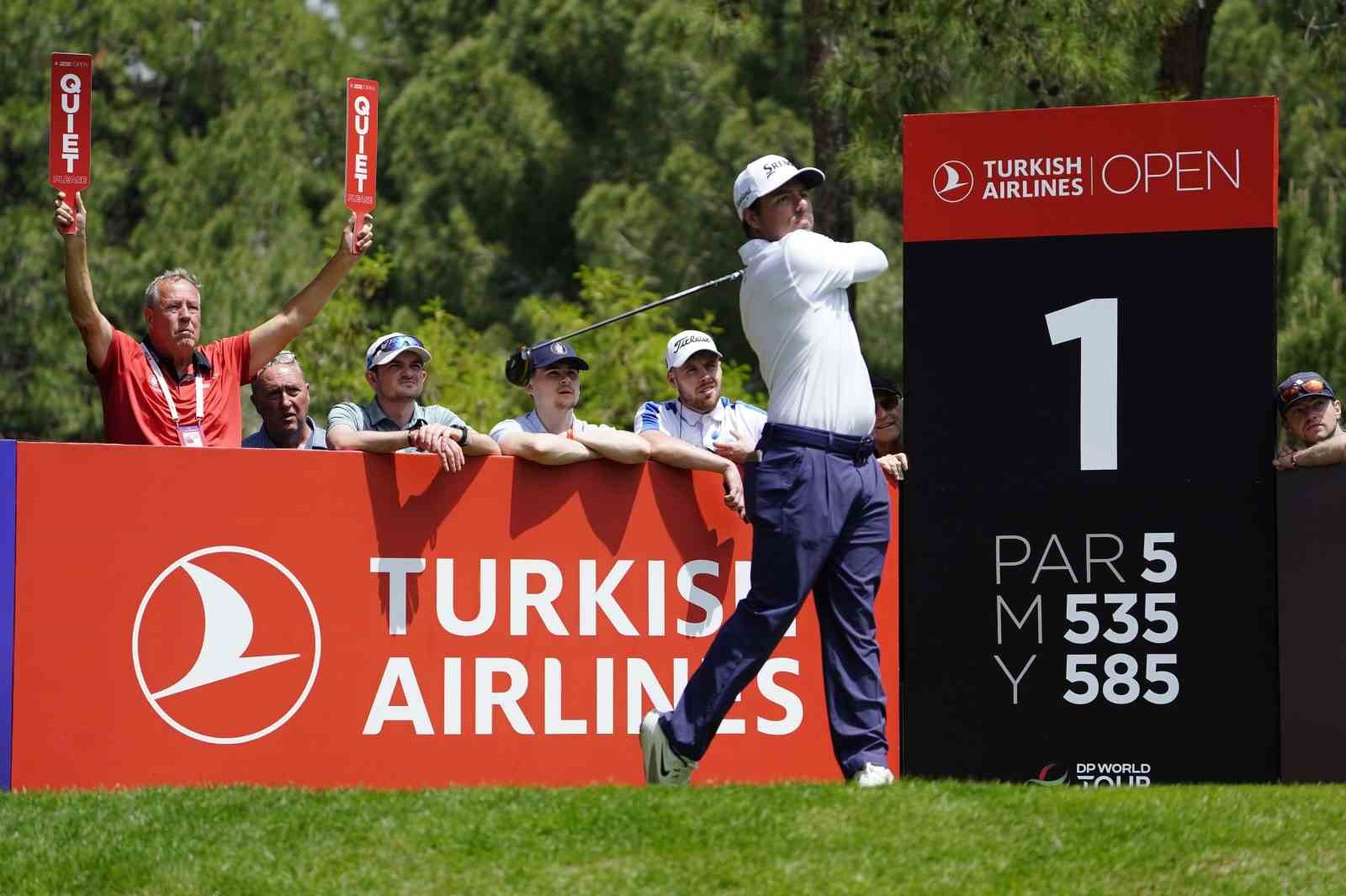 İkinci raundun sonunda lider İtalyan De Leo
