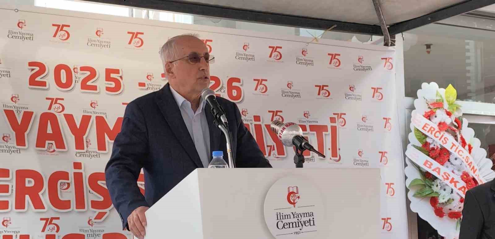 İlim Yayma Cemiyeti Erciş Şubesi’nin yeni hizmet binası törenle açıldı
