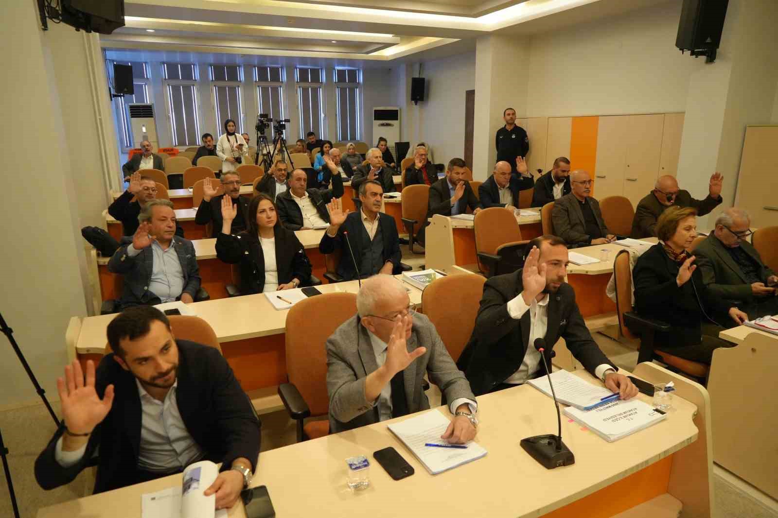 Atakum Belediye Meclisi’nde 10 madde komisyonlara havale edildi
