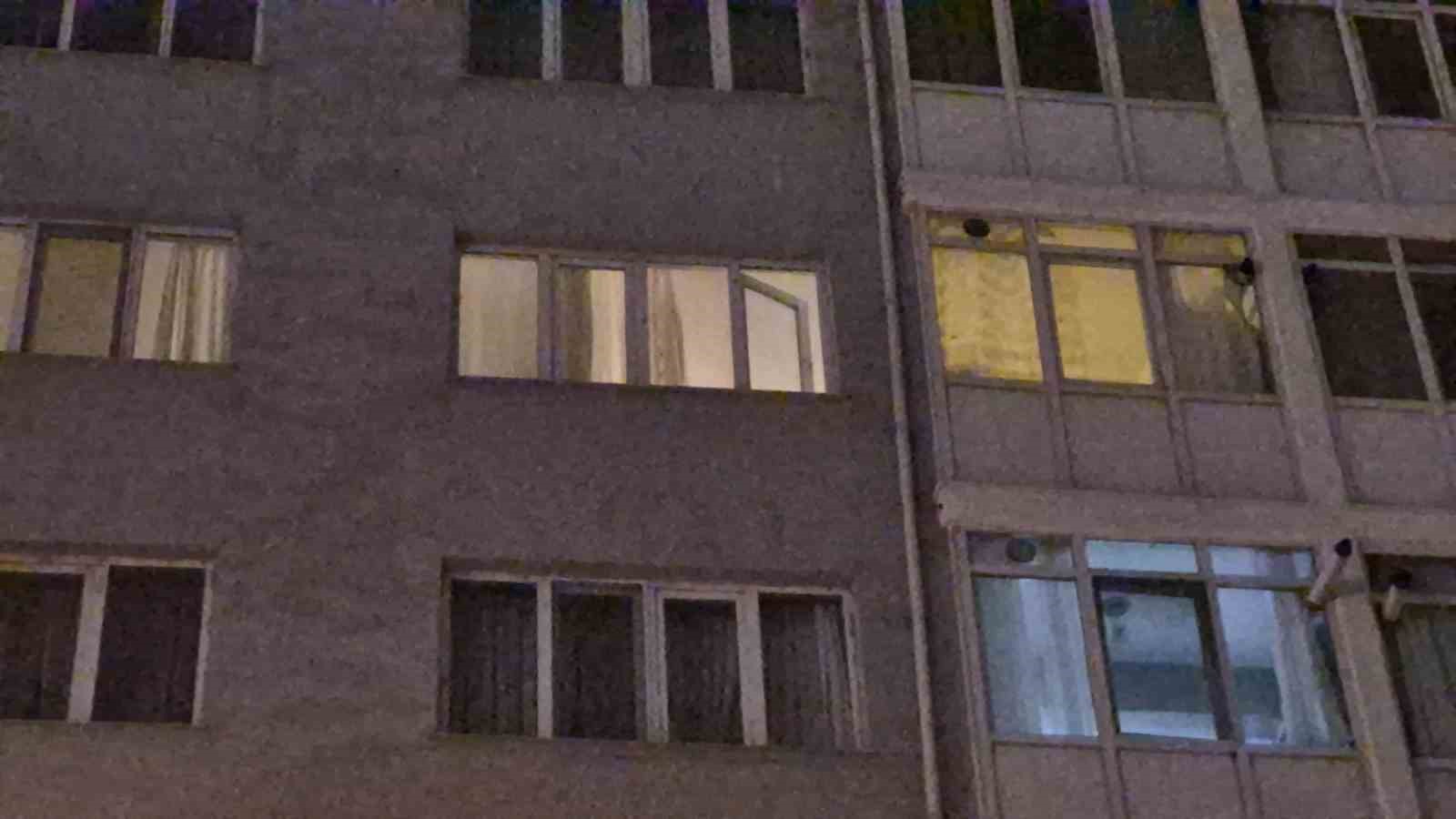 Bir çocuk babası yabancı uyruklu şahıs evinde ölü bulundu
