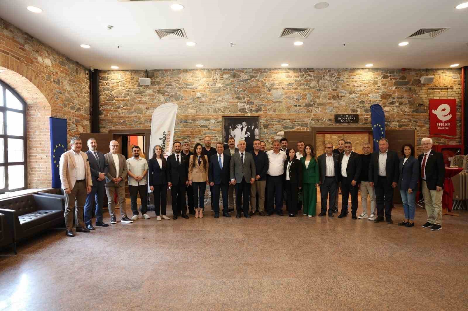 Doğal Şehirler Birliği Başkanı, Yetişkin oldu
