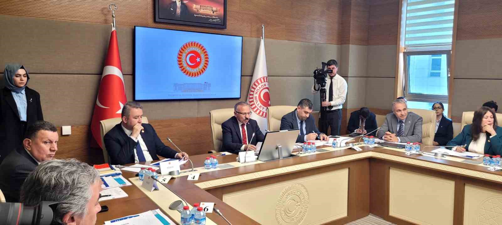 Okul saldırılarını araştırmak için kurulan Komisyon Kahramanmaraş’a gidecek
