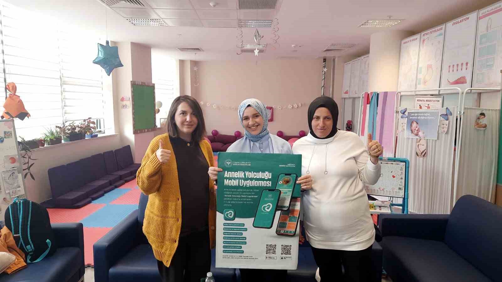 Anne adayları "Her Gebeye Bir Ebe" uygulamasıyla korkularını yeniyor
