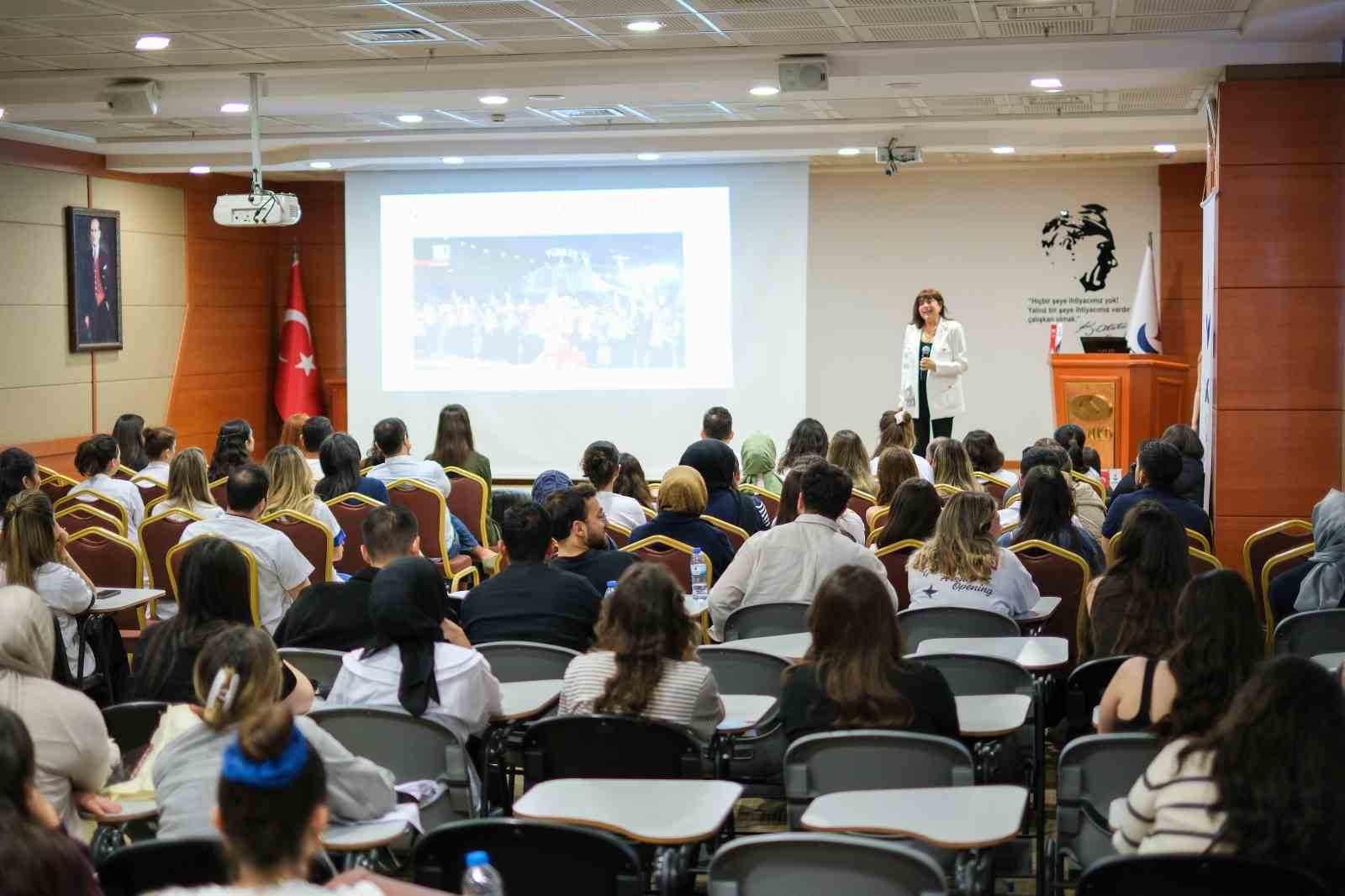 SANKO Üniversitesinde "Sporun Engel Tanımayan Dünyası: Engelli Sporlarında Fizyoterapist" konulu etkinlik düzenlendi