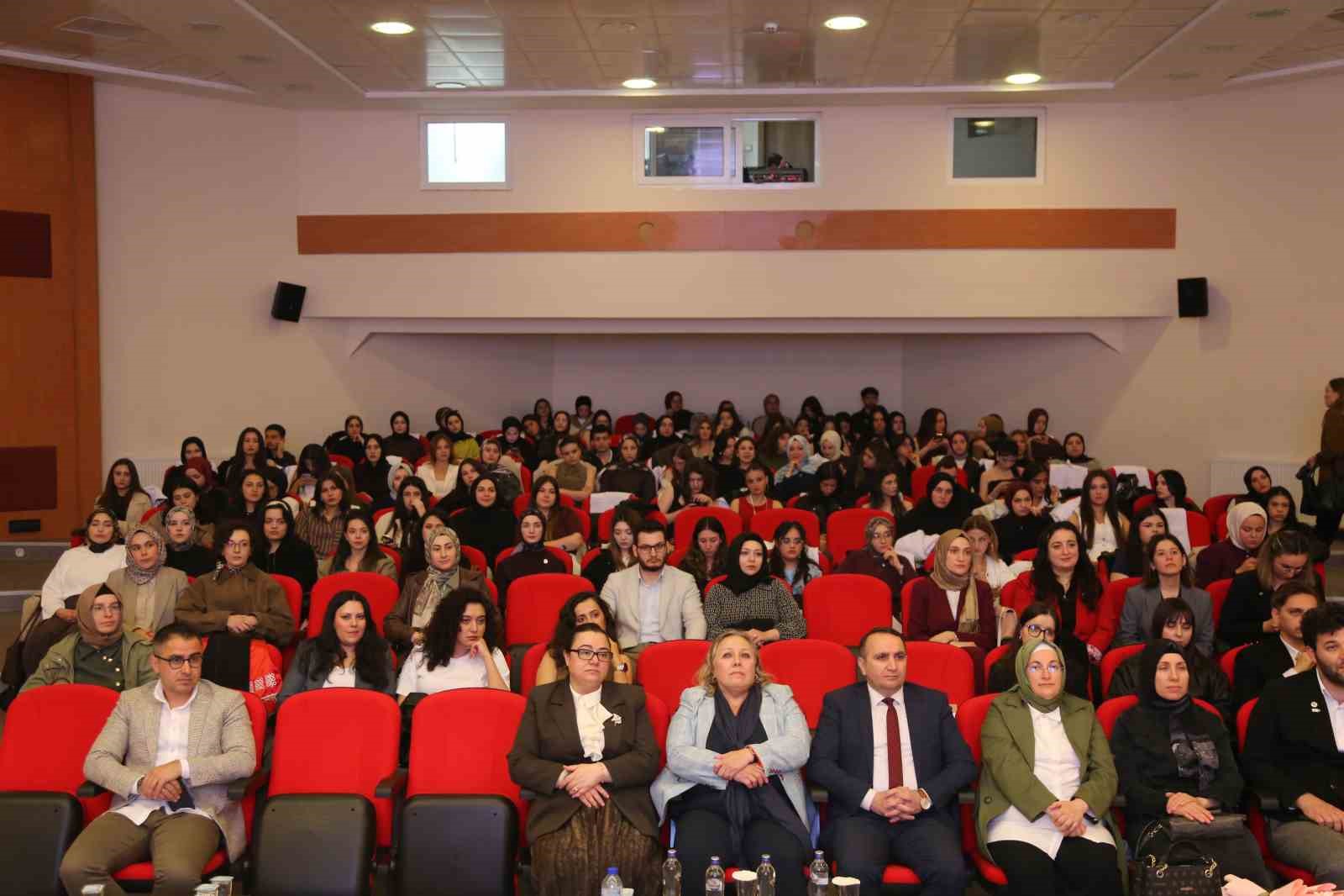 Kastamonu’da geleceğin diyetisyenleri beyaz önlüklerini giydi
