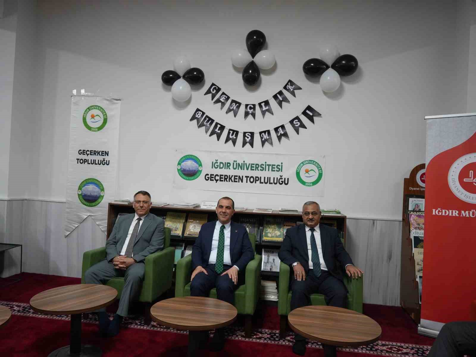 Iğdır’da "Medeniyetin İzinde Gençlik Buluşması" düzenlendi
