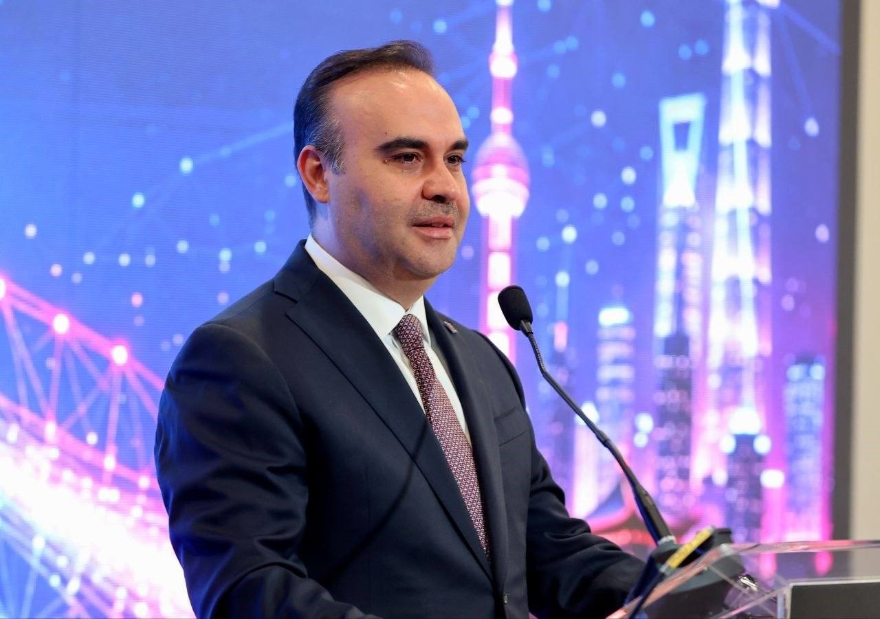 Türk gençlerinden uluslararası bilim olimpiyatlarında büyük başarı: 4 altın, 8 gümüş ve 1 bronz madalya
