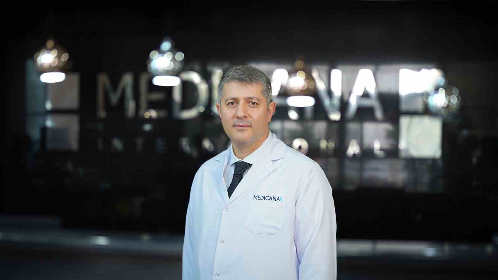 Uzmanından uyarı: "Göz yorgunluğu, çift görme, bulanık görme gibi şikayetlerin altında yatan neden beyincik sarkması olabilir"
