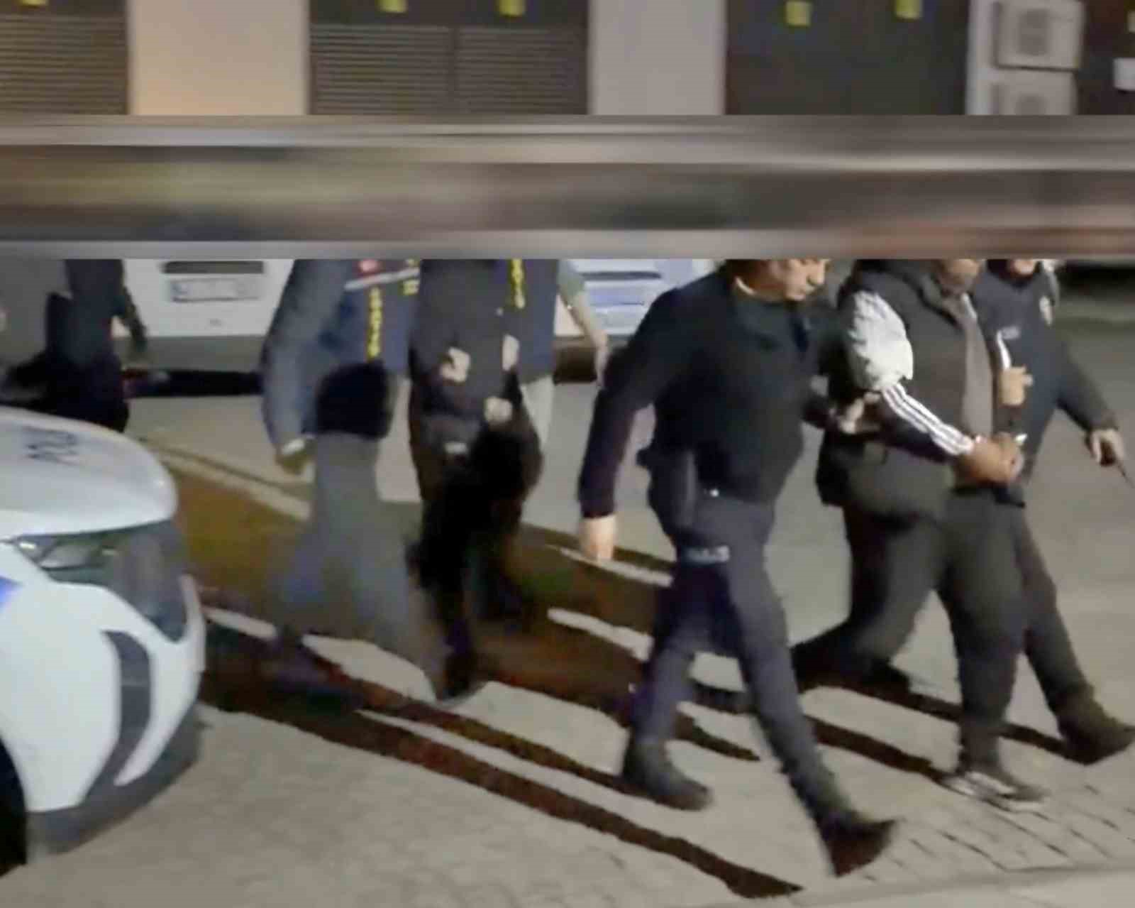 Kütahya’da kesinleşmiş hapis cezaları bulunan 3 şahıs yakalandı
