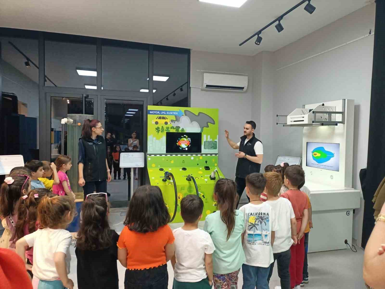 Büyükşehir Belediyesi, çocukları bilim ve çevreyle buluşturdu
