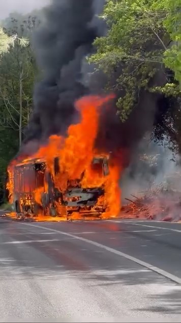 Sarıyer'de İETT otobüsünde yangın -1