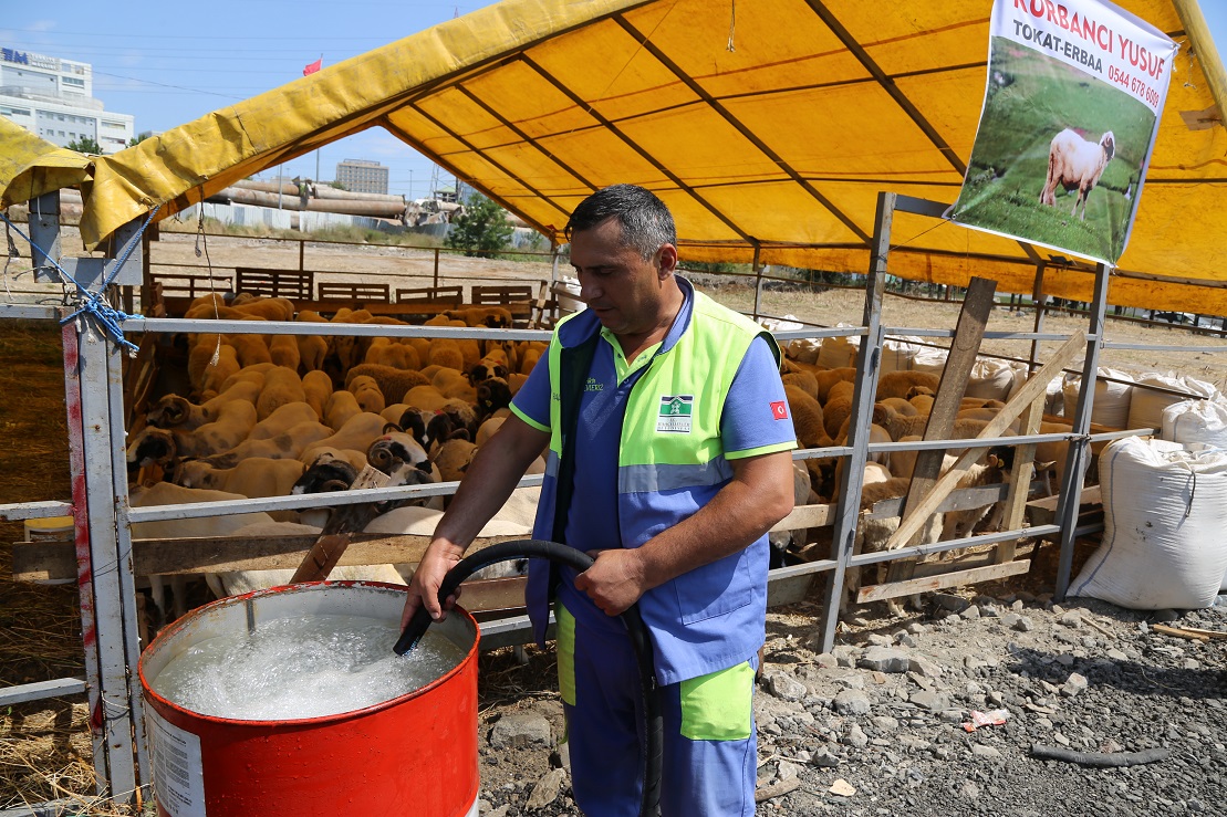 Bahçelievler Belediyesi bayram hazırlıklarının tamamlandığını duyurdu