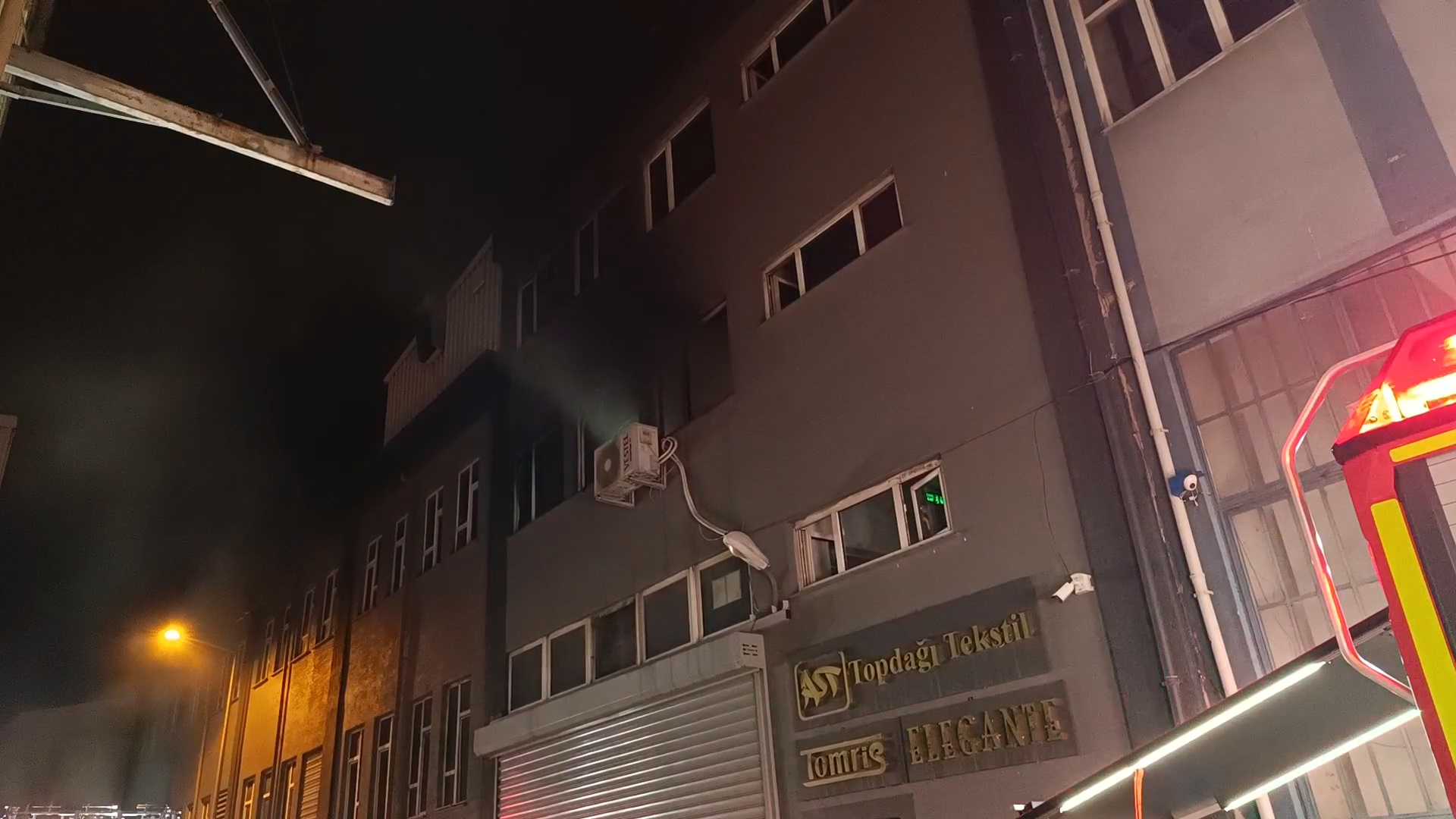 Bursa'da tekstil atölyesinde yangın