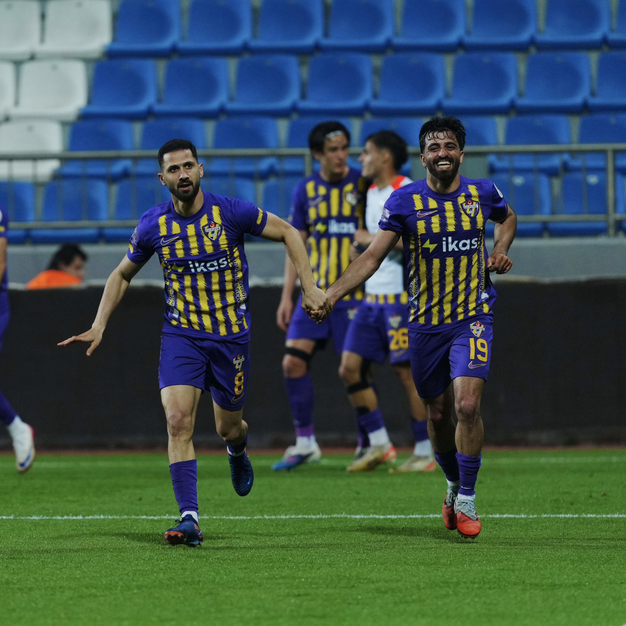 Eyüpspor'un tecrübeli ismi Emre Akbaba: Güzel bir hikaye yazdık