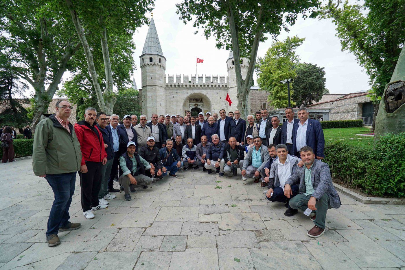 MERAM MUHTARLARI İSTANBUL’UN TARİHİ VE KÜLTÜREL MİRASINI YERİNDE KEŞFETTİ.