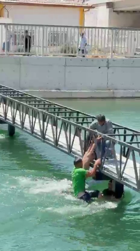 Adana’da sulama kanalında boğulma tehlikesi geçiren 2 kişi kurtarıldı