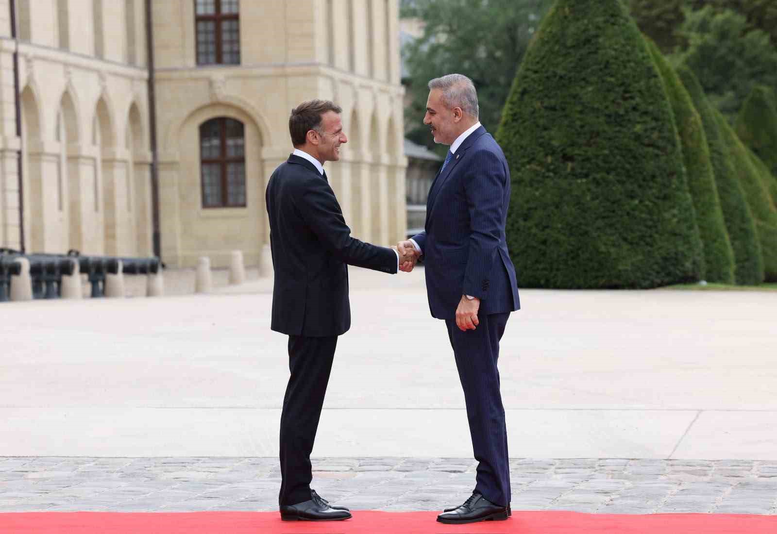 Dışişleri Bakanı Fidan Fransa’da
