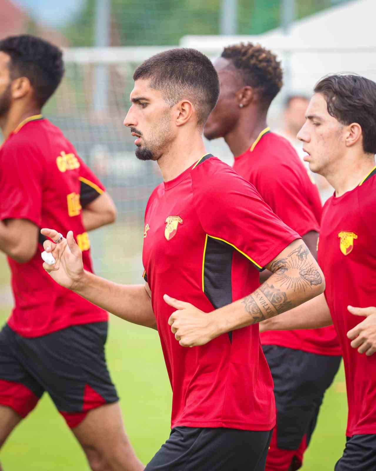 Göztepe, Slovenya’da hazırlıklarını sürdürüyor
