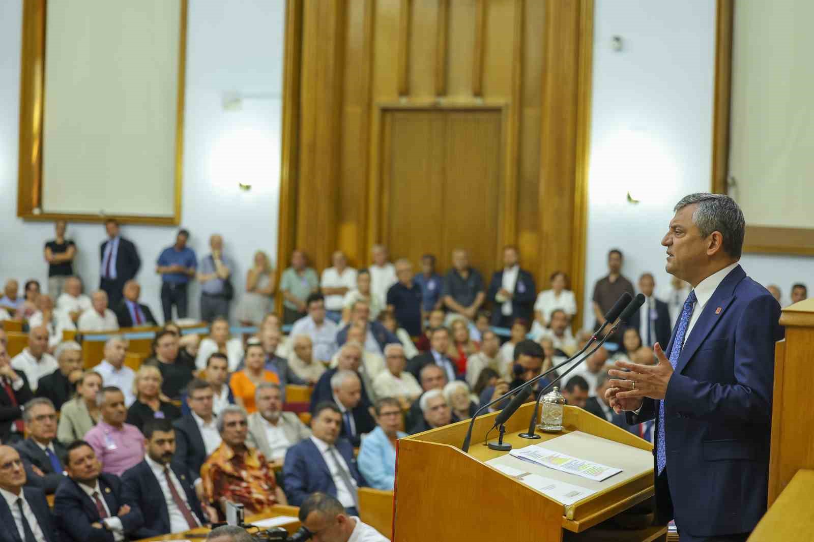 CHP Grup Başkanı Özel’den Kılıçdaroğlu’na seçim çağrısı: "Yüzde 90’ın altında oy alırsam siyaseti bırakıyorum"
