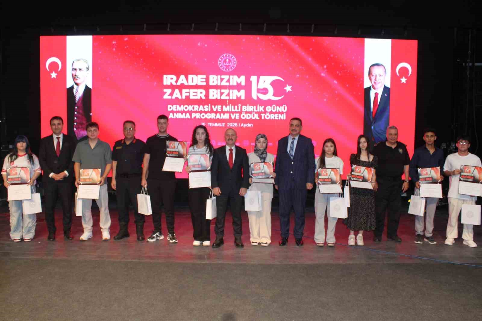 Aydın’da 15 Temmuz temalı yarışmaların Türkiye ödül töreni gerçekleştirildi

