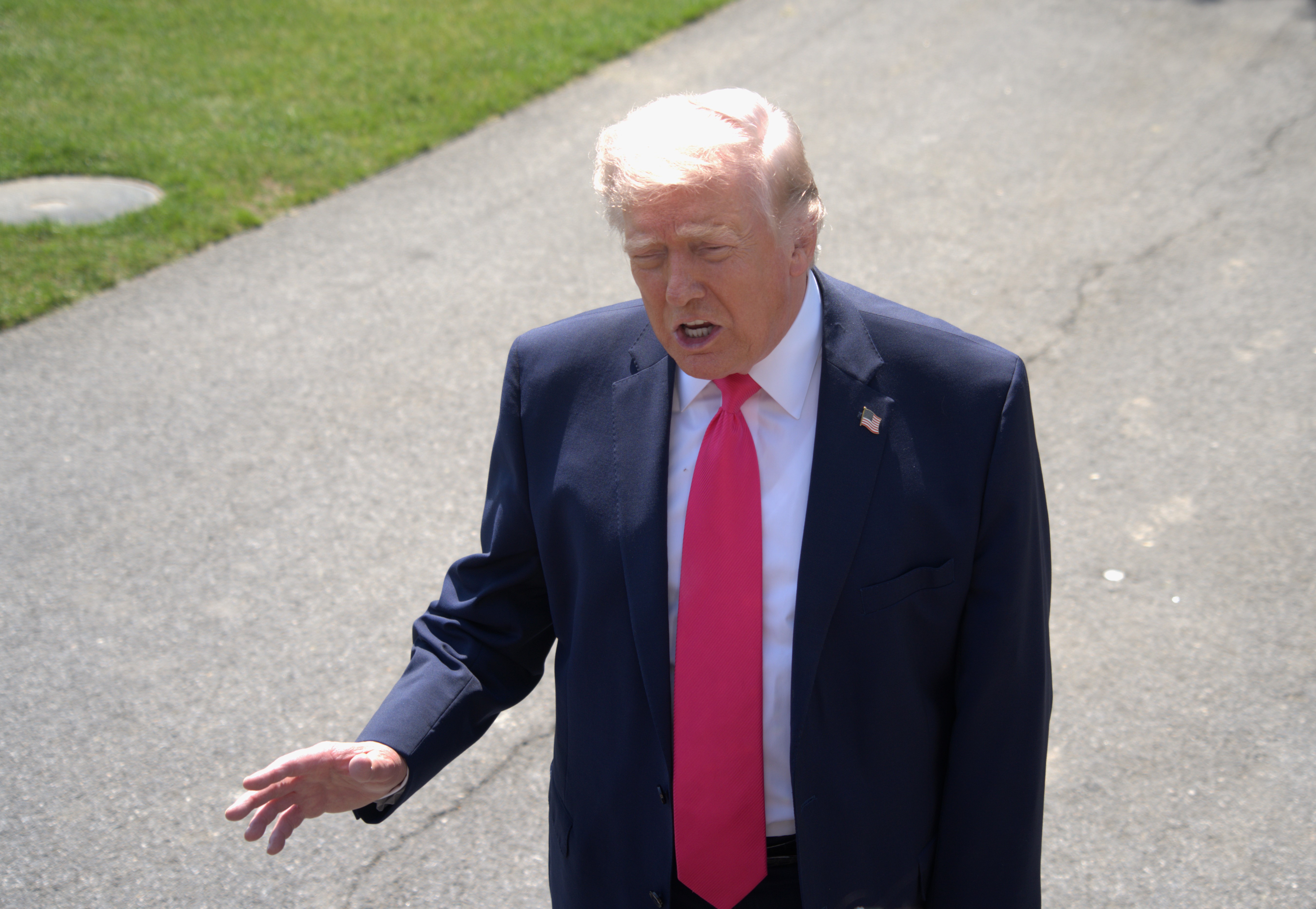 Trump'tan İran'a tehdit: Müzakere olmazsa enerji santrallerini ve köprüleri vuracağız